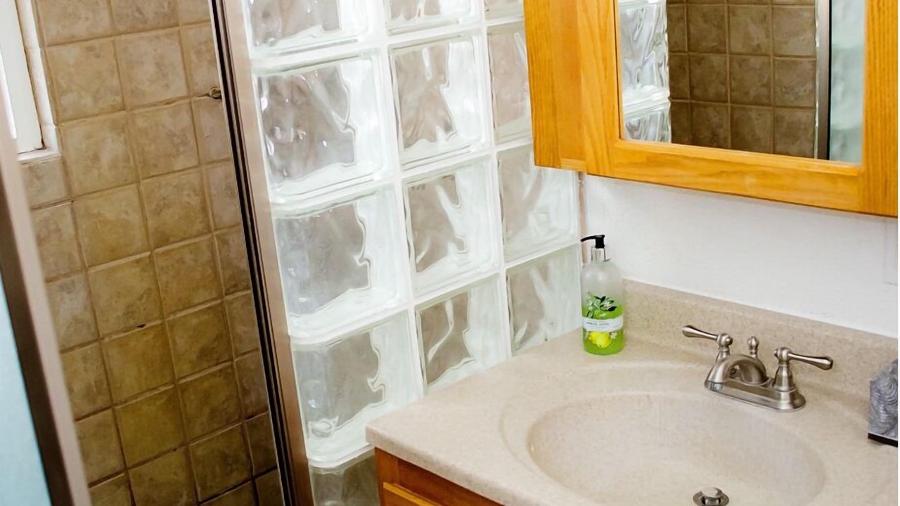 Photo of Bathroom in Marsing