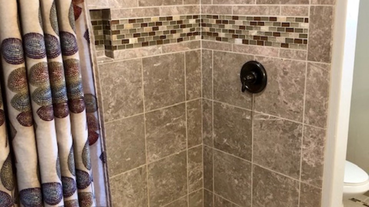 Photo of Bathroom in Silver Star