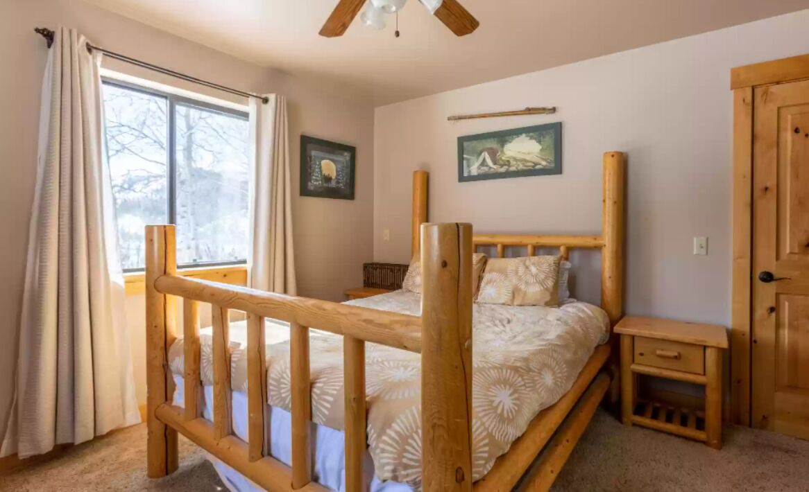 Photo of Bedroom in Thayne