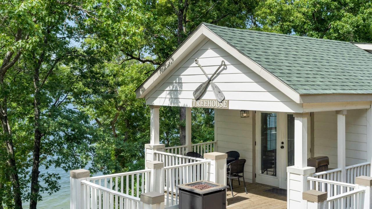 Photo of Patio Balcony in Sperry
