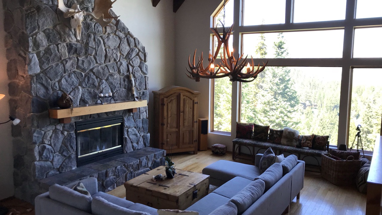 Photo of Livingroom in Indian Paintbrush