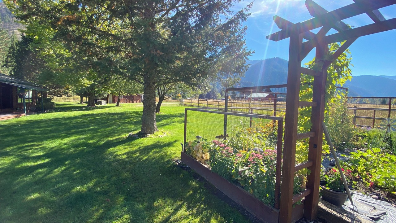 Photo of Outdoor in Clinton