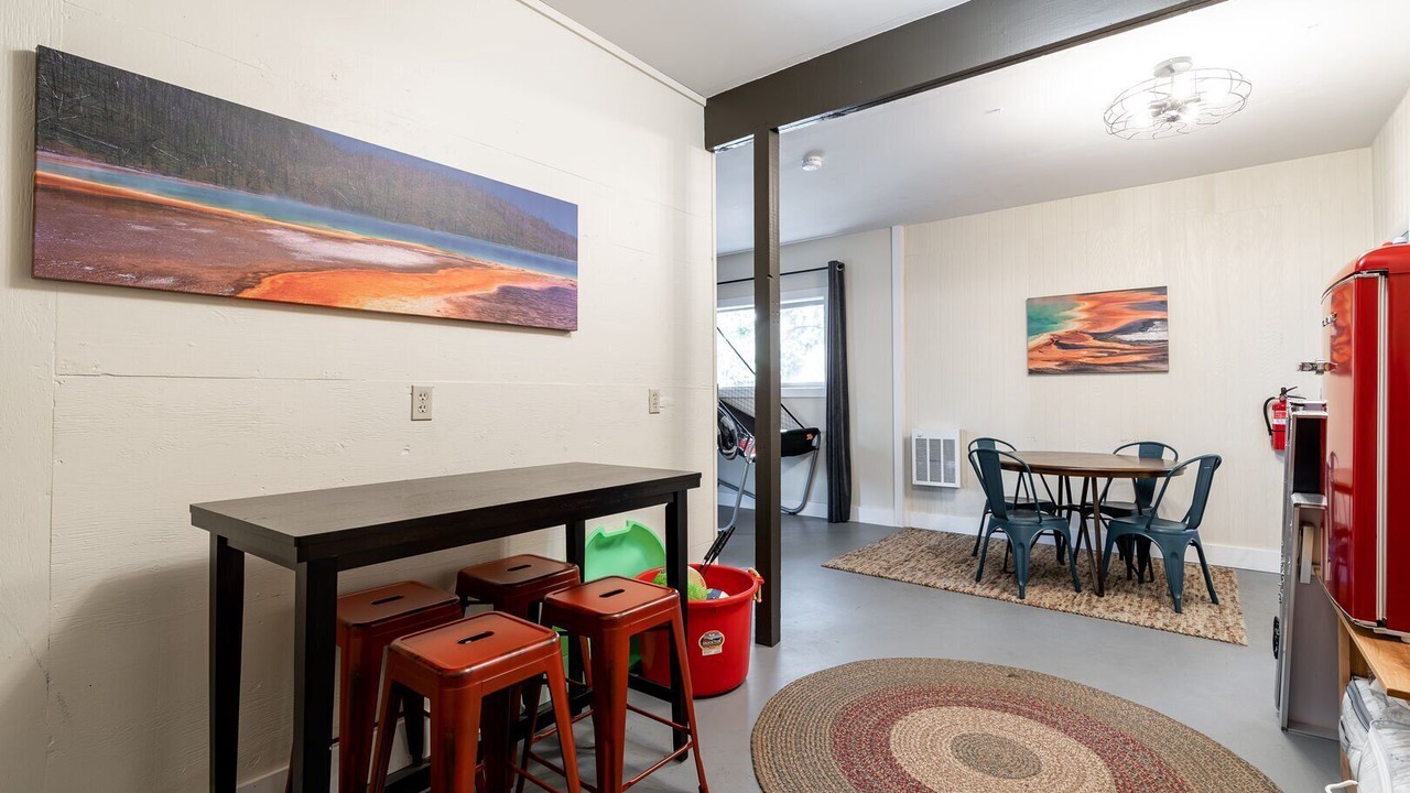 Photo of Bedroom in West Yellowstone