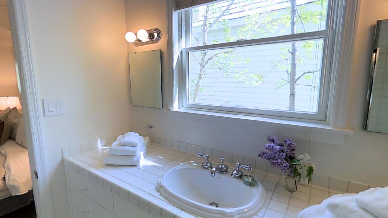 Photo of Bathroom in Bozeman