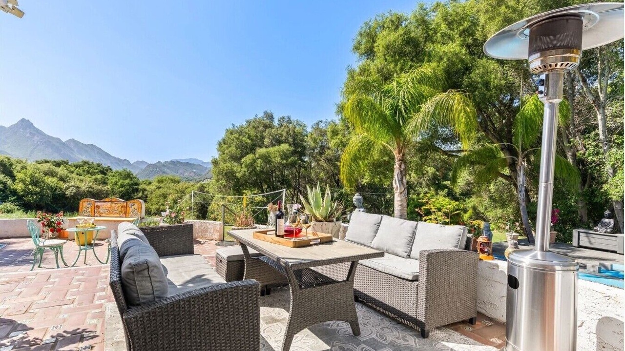 Photo of Others in Calabasas