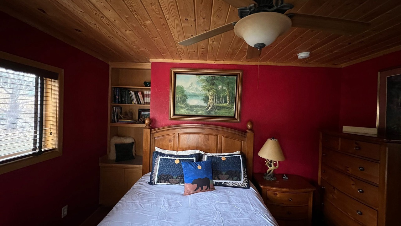 Photo of Bedroom in Darby
