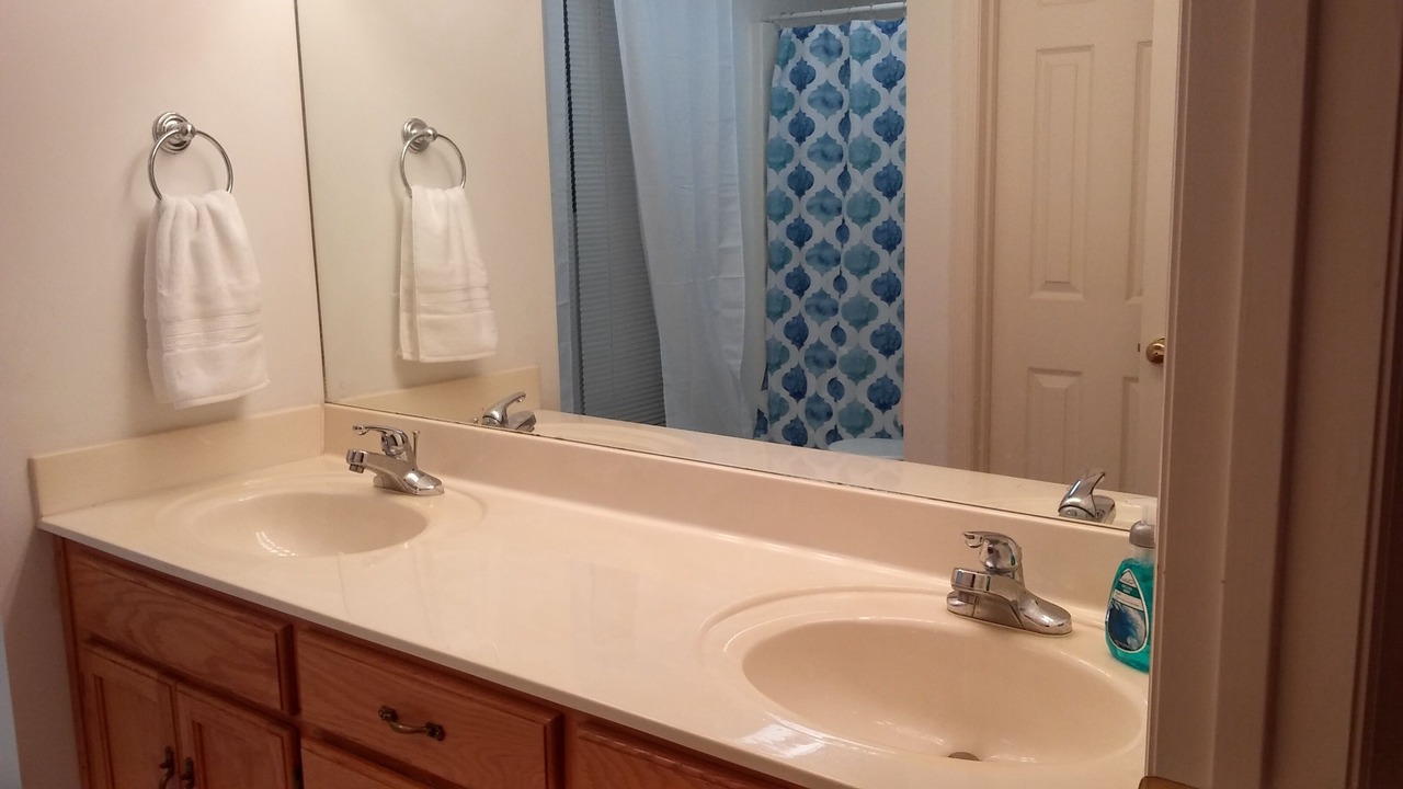 Photo of Bathroom in Chickamauga Lake
