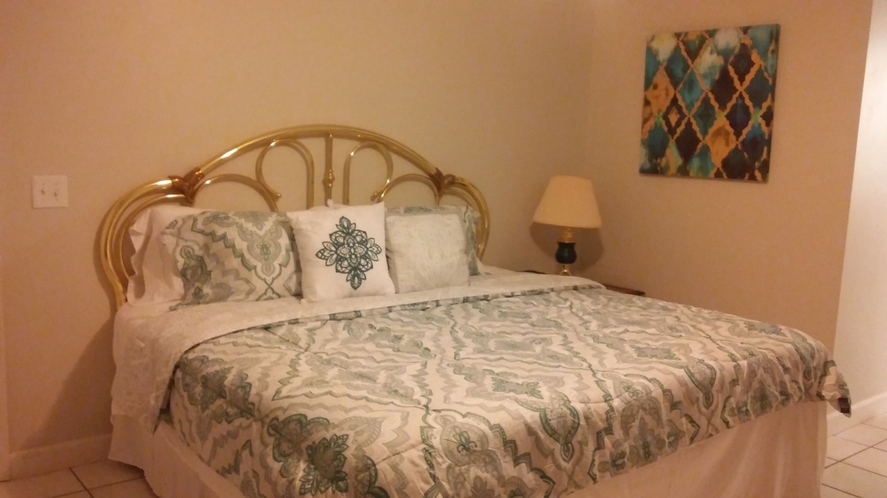Photo of Bedroom in Chickamauga Lake