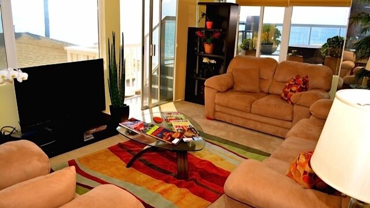 Photo of Bedroom in North Pacific Beach