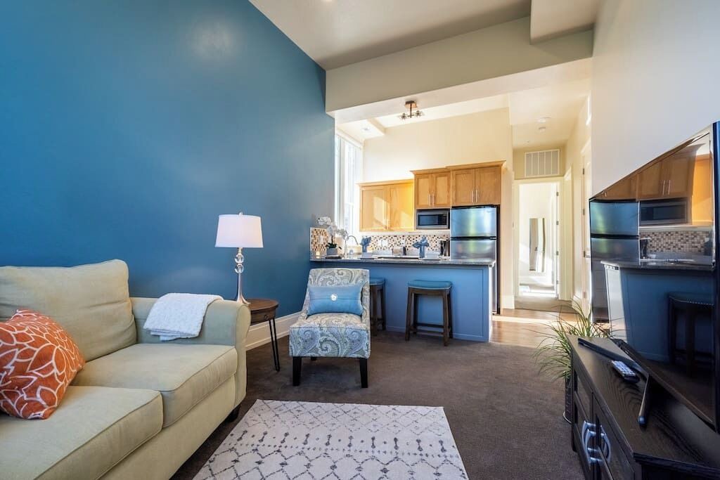 Photo of Livingroom in Central Business District