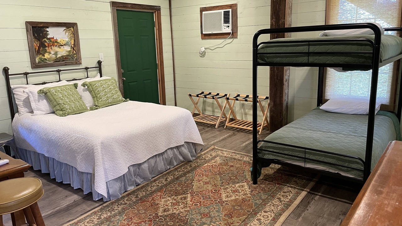 Photo of Bedroom in Marion