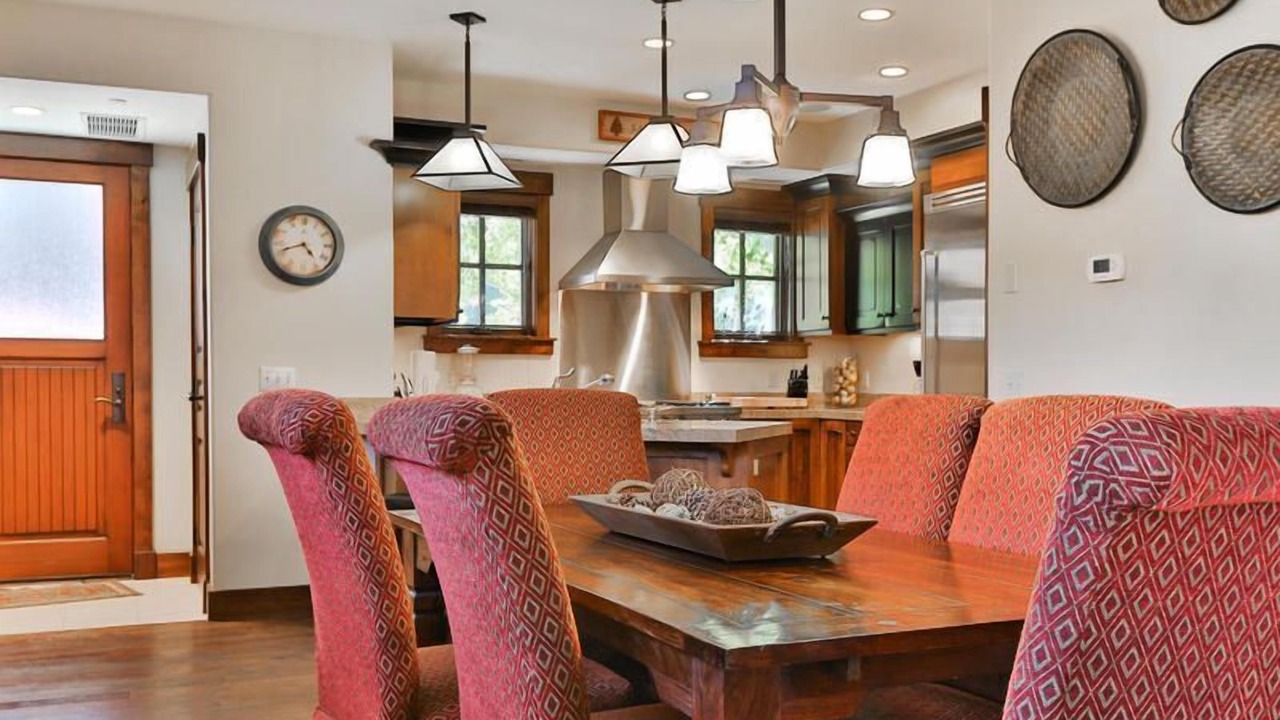 Photo of Livingroom in North Park City