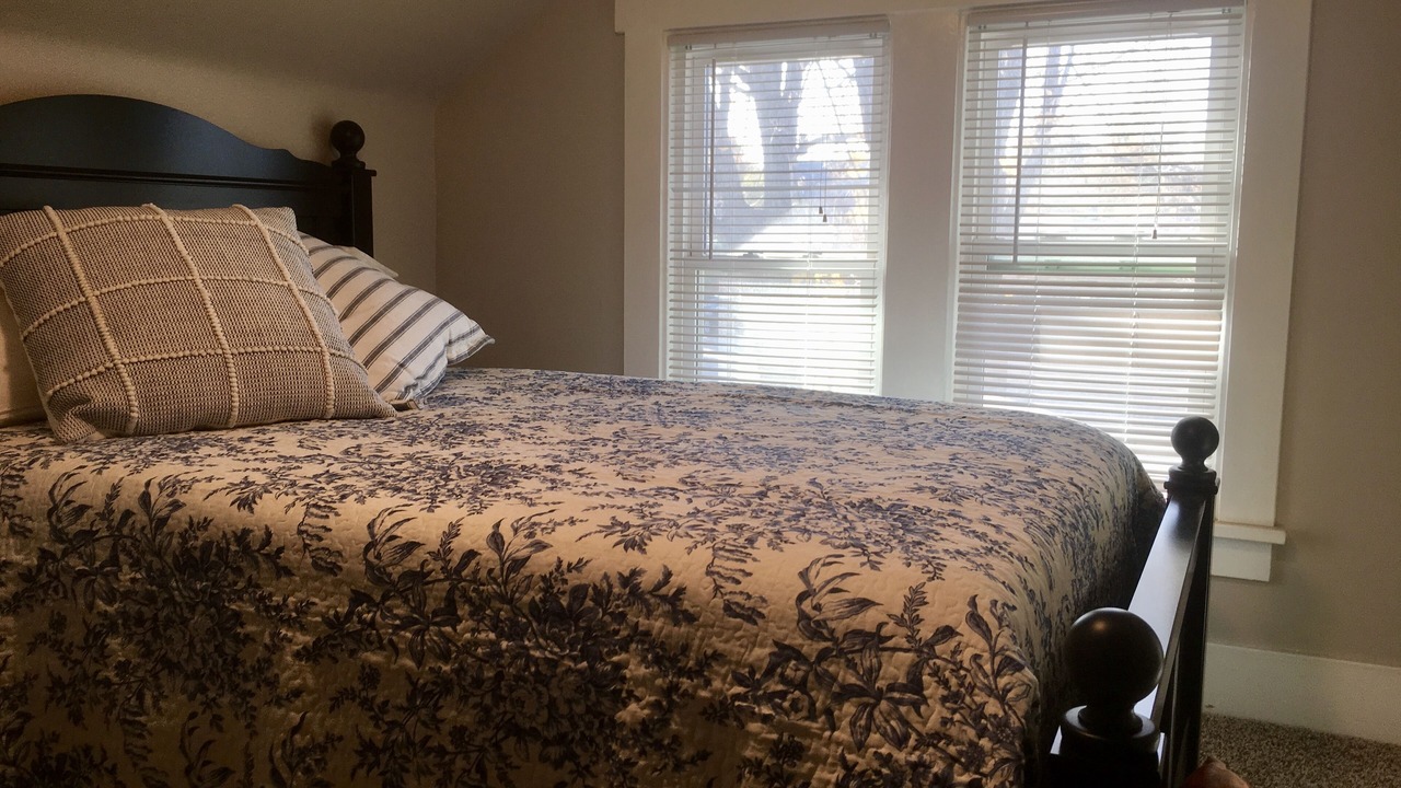 Photo of Bedroom in Benson