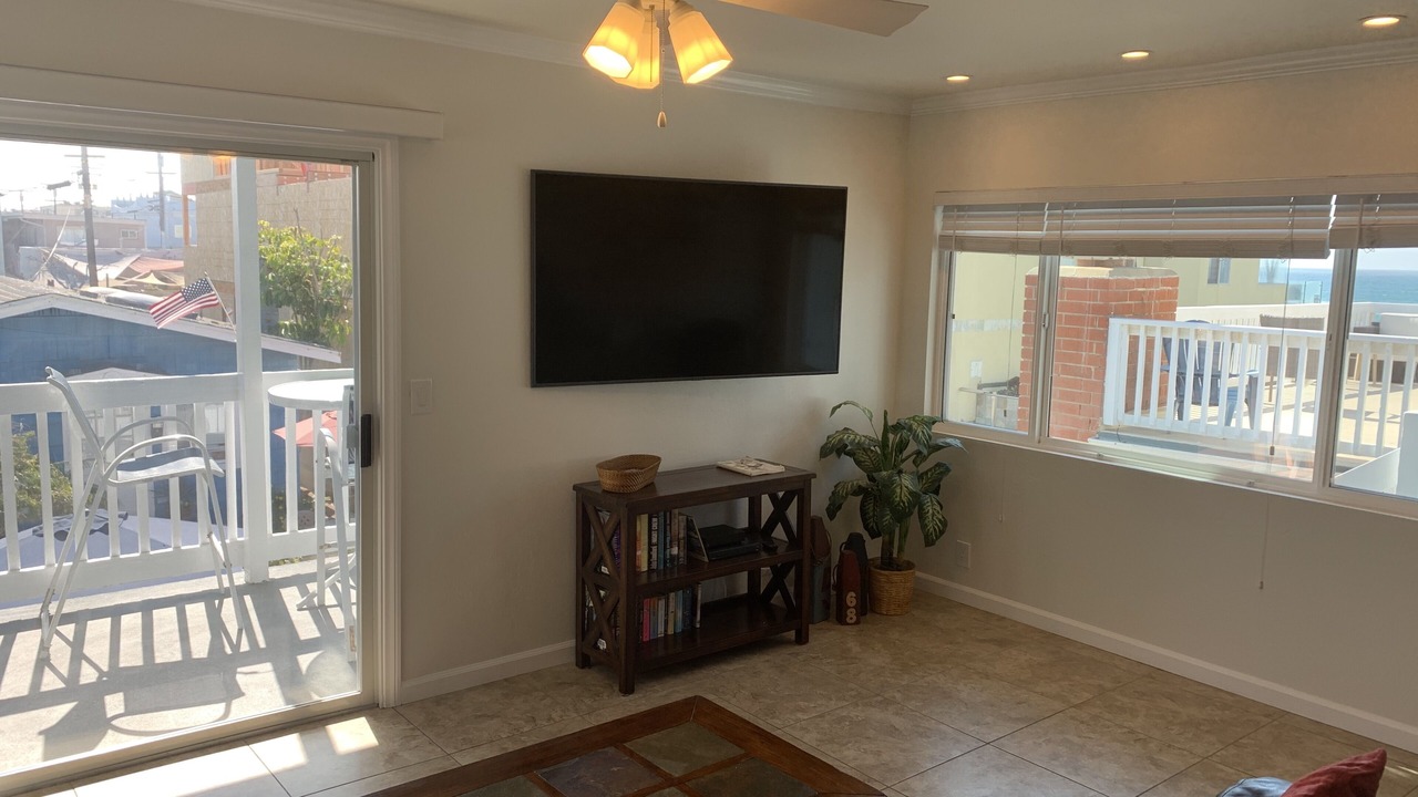 Photo of Bedroom in Mission Beach