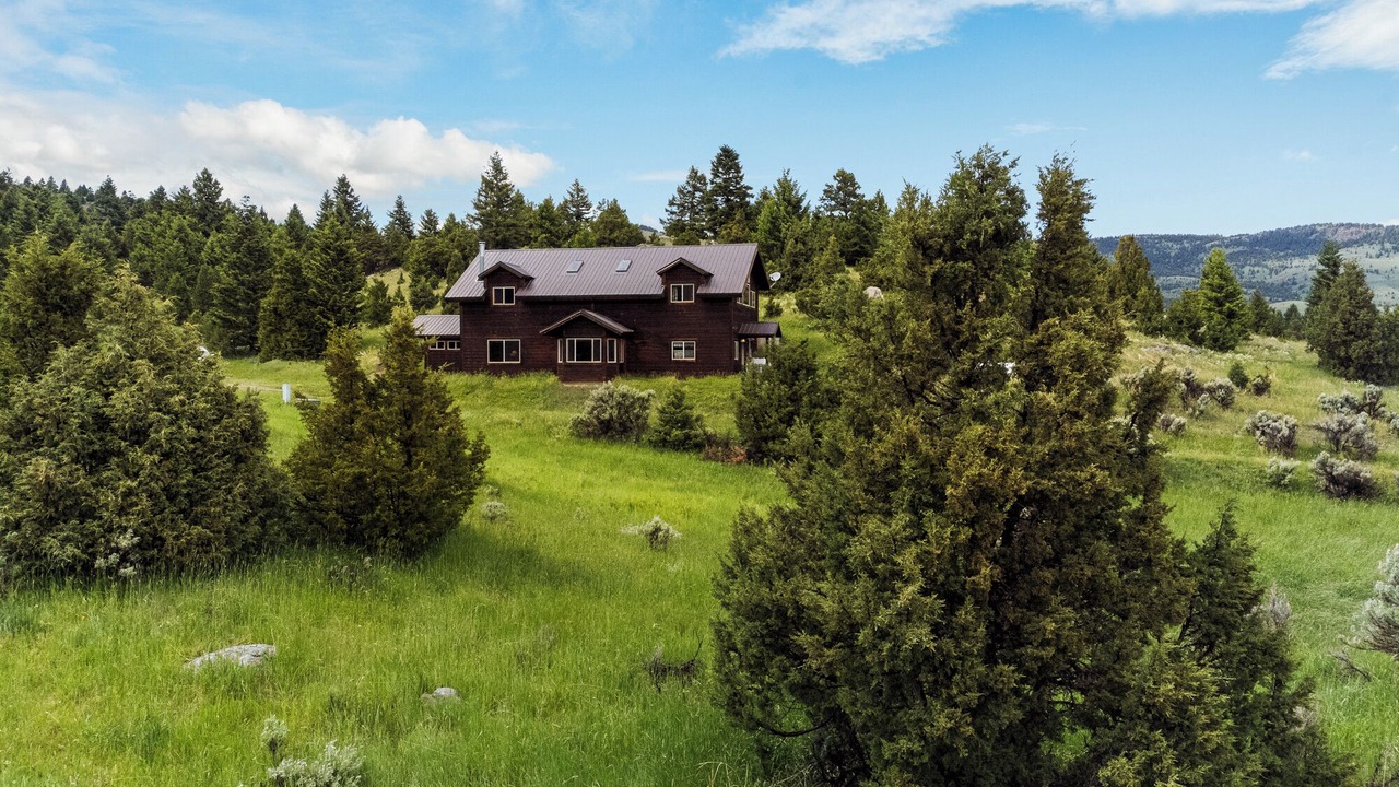 Photo of Outdoor in Emigrant