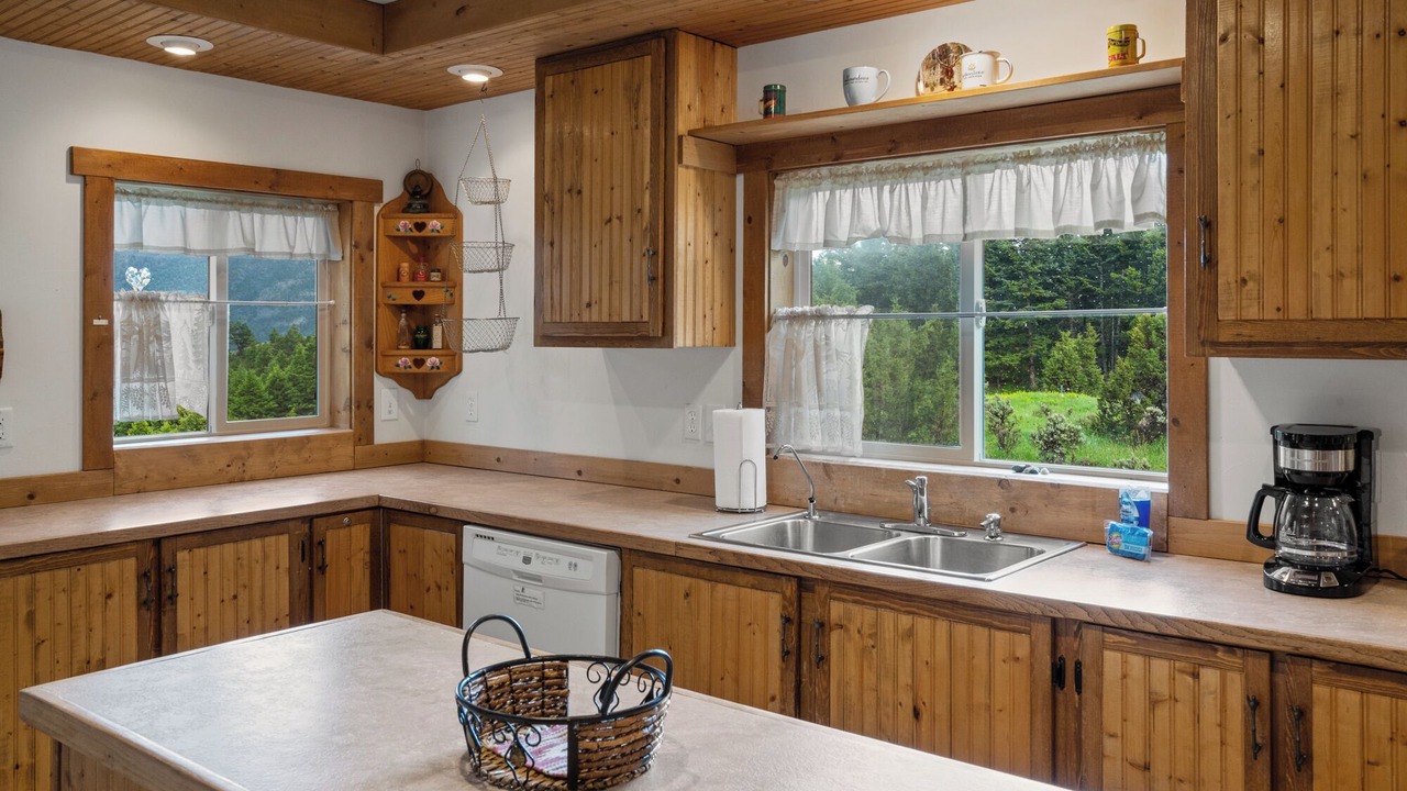 Photo of Kitchen in Emigrant