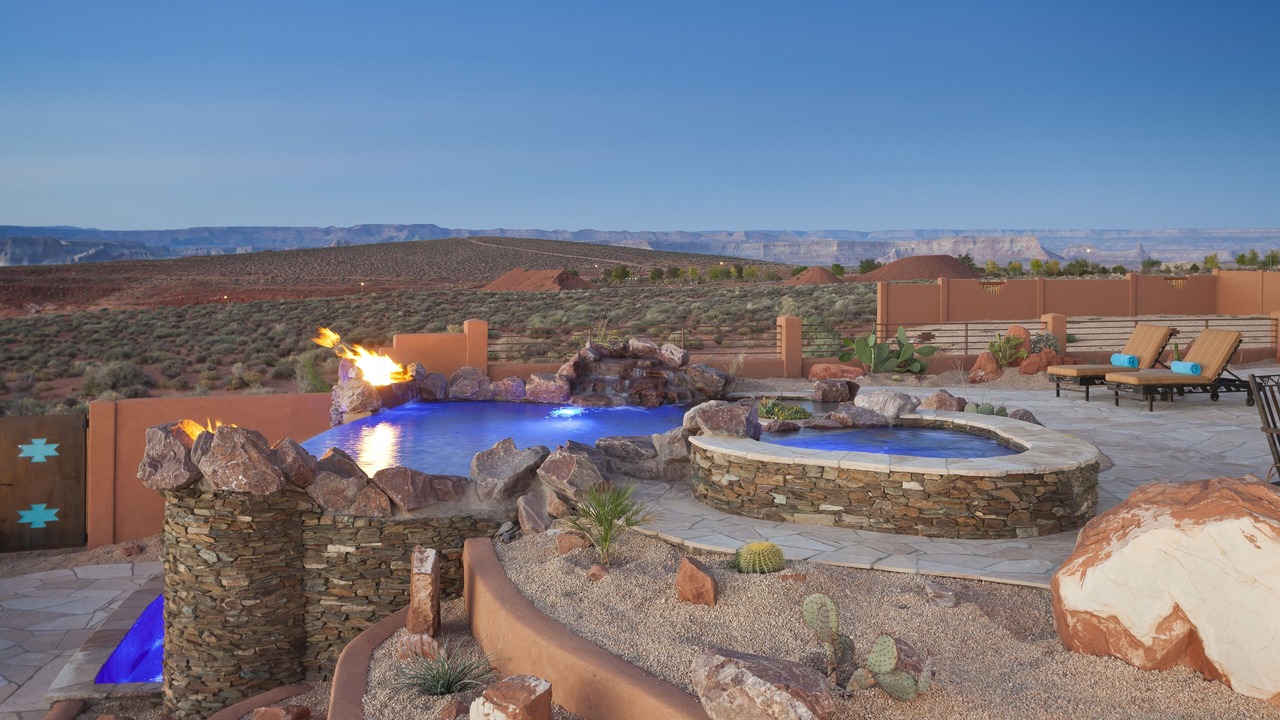 Photo of Outdoor in Page