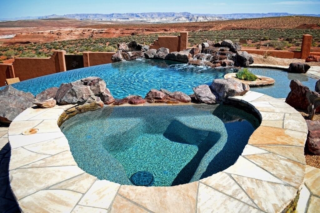 Photo of Outdoor in Page