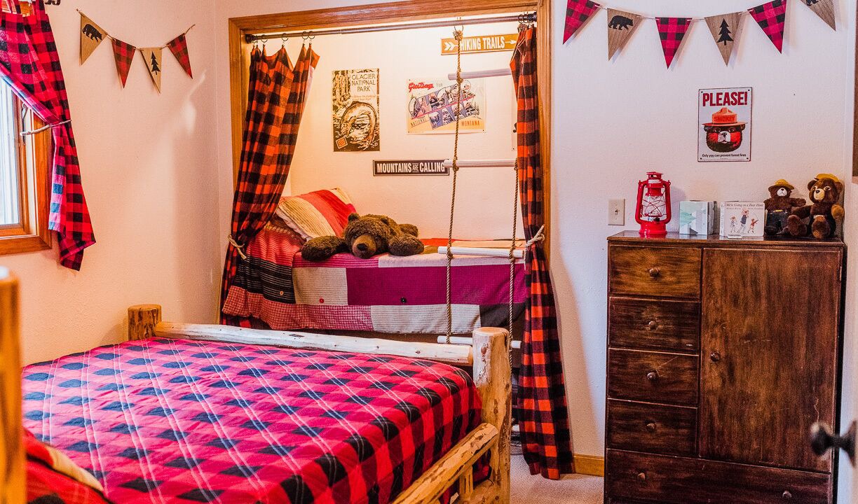 Photo of Bedroom in Martin City