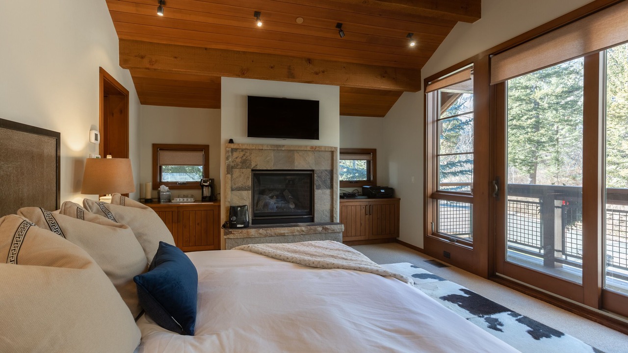 Photo of Bedroom in Granite Ridge
