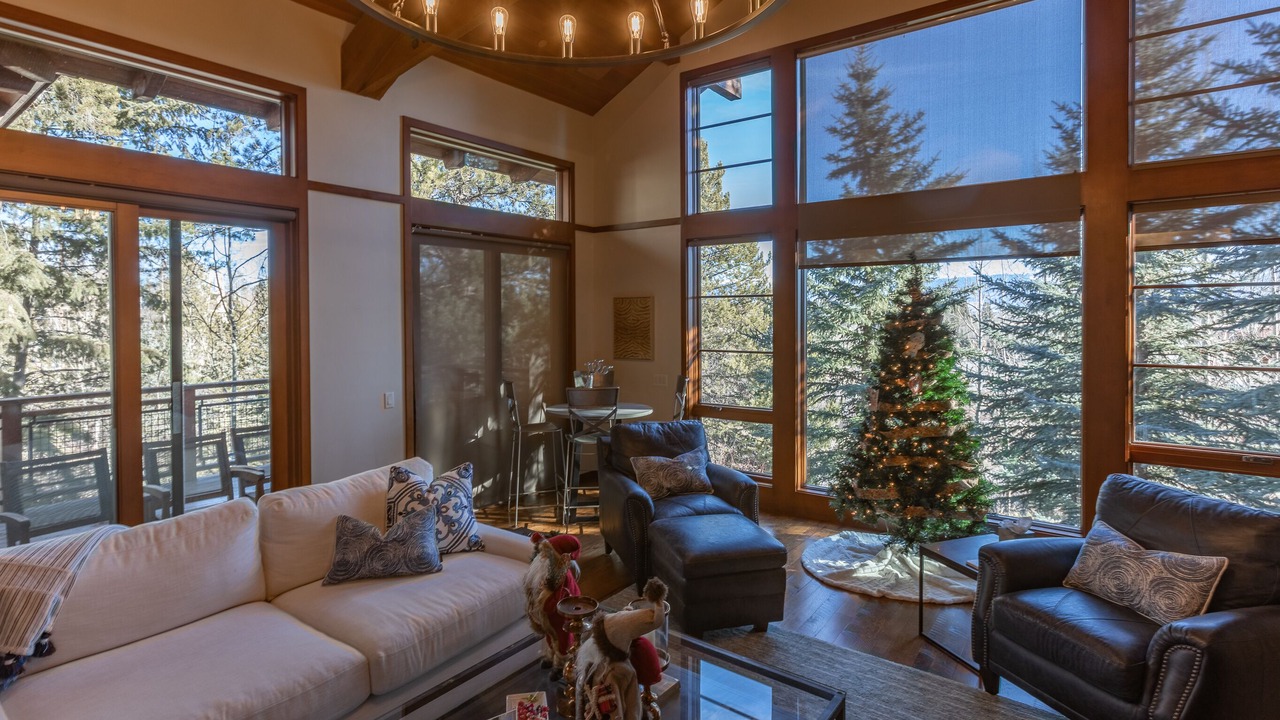 Photo of Livingroom in Granite Ridge