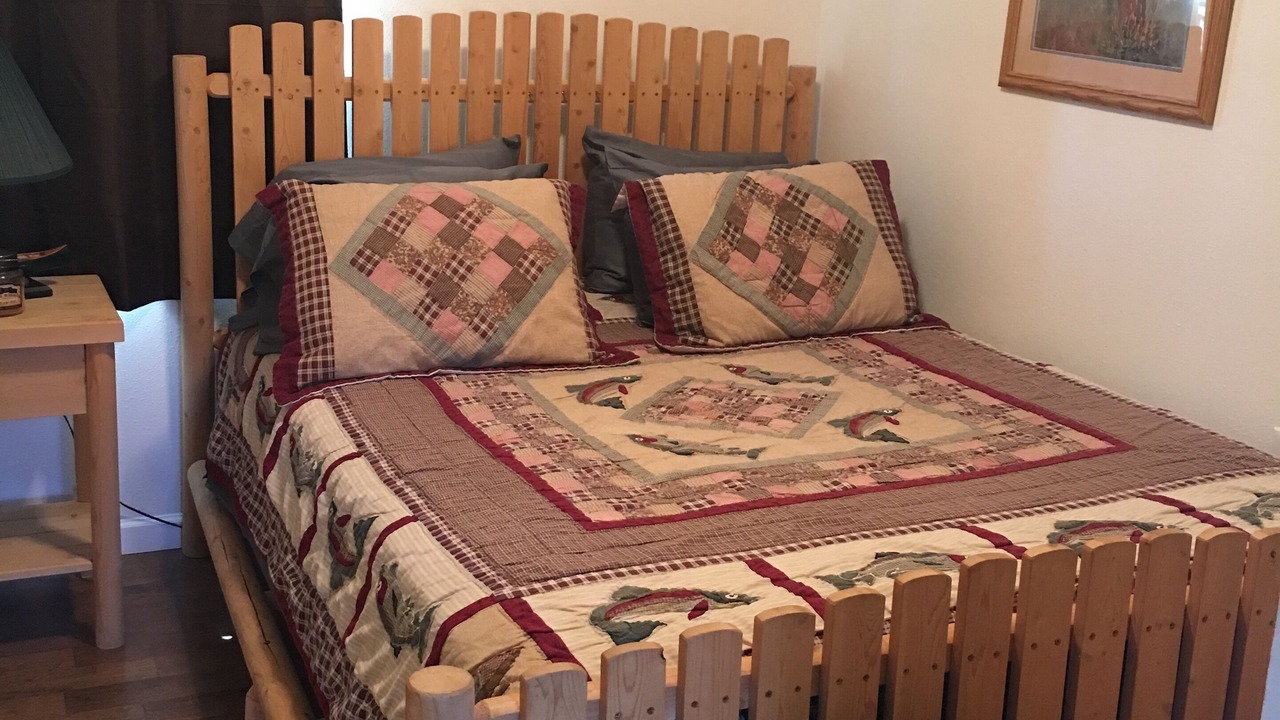 Photo of Bedroom in Saratoga