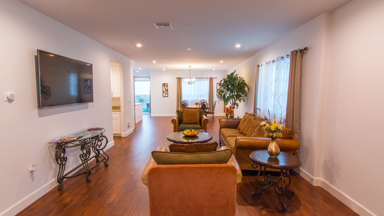Photo of Bedroom in North Hills West