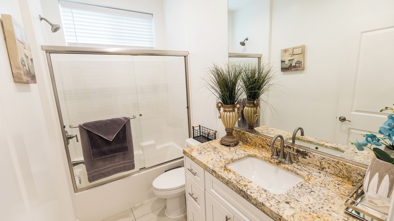 Photo of Bathroom in North Hills West