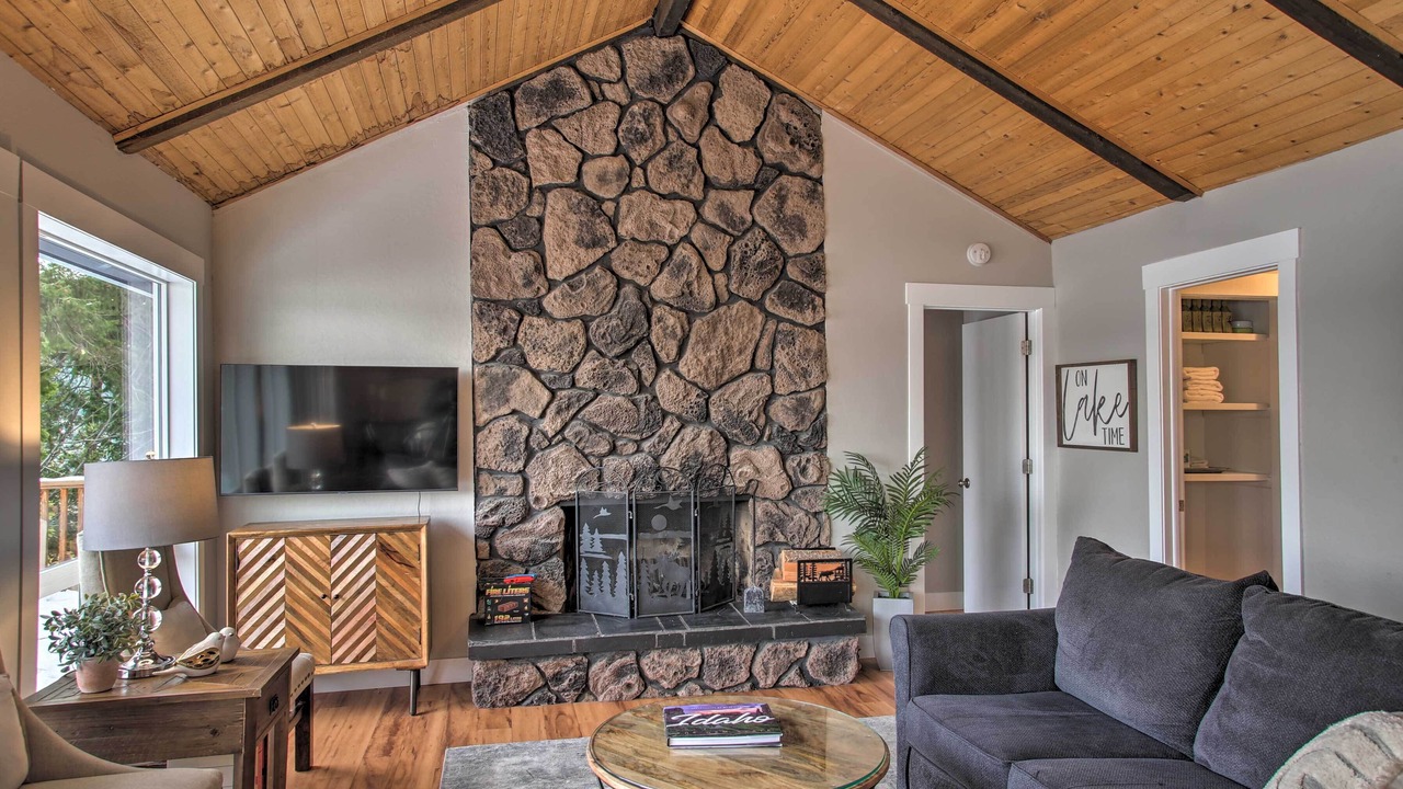 Photo of Livingroom in Hayden View Estates