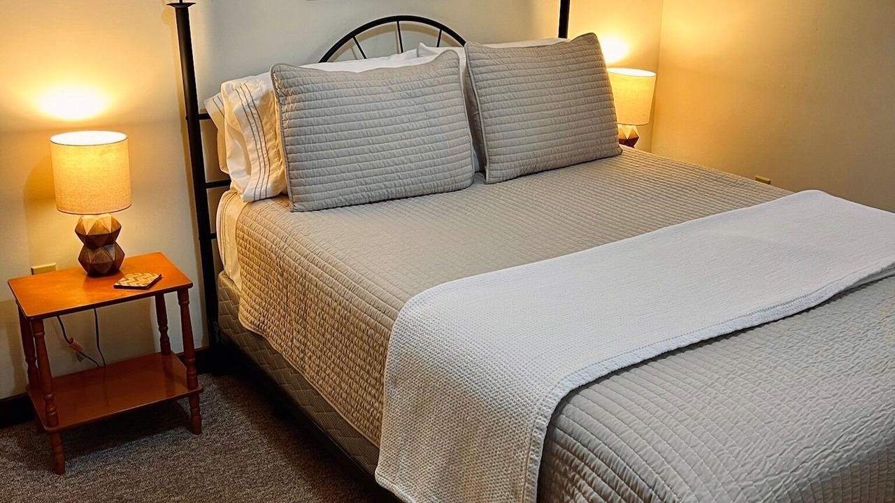 Photo of Bedroom in Logan
