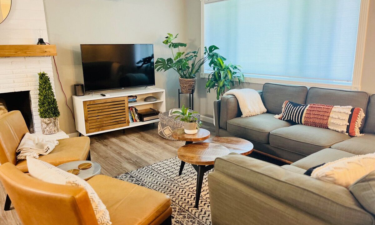 Photo of Livingroom in Fox Hollow