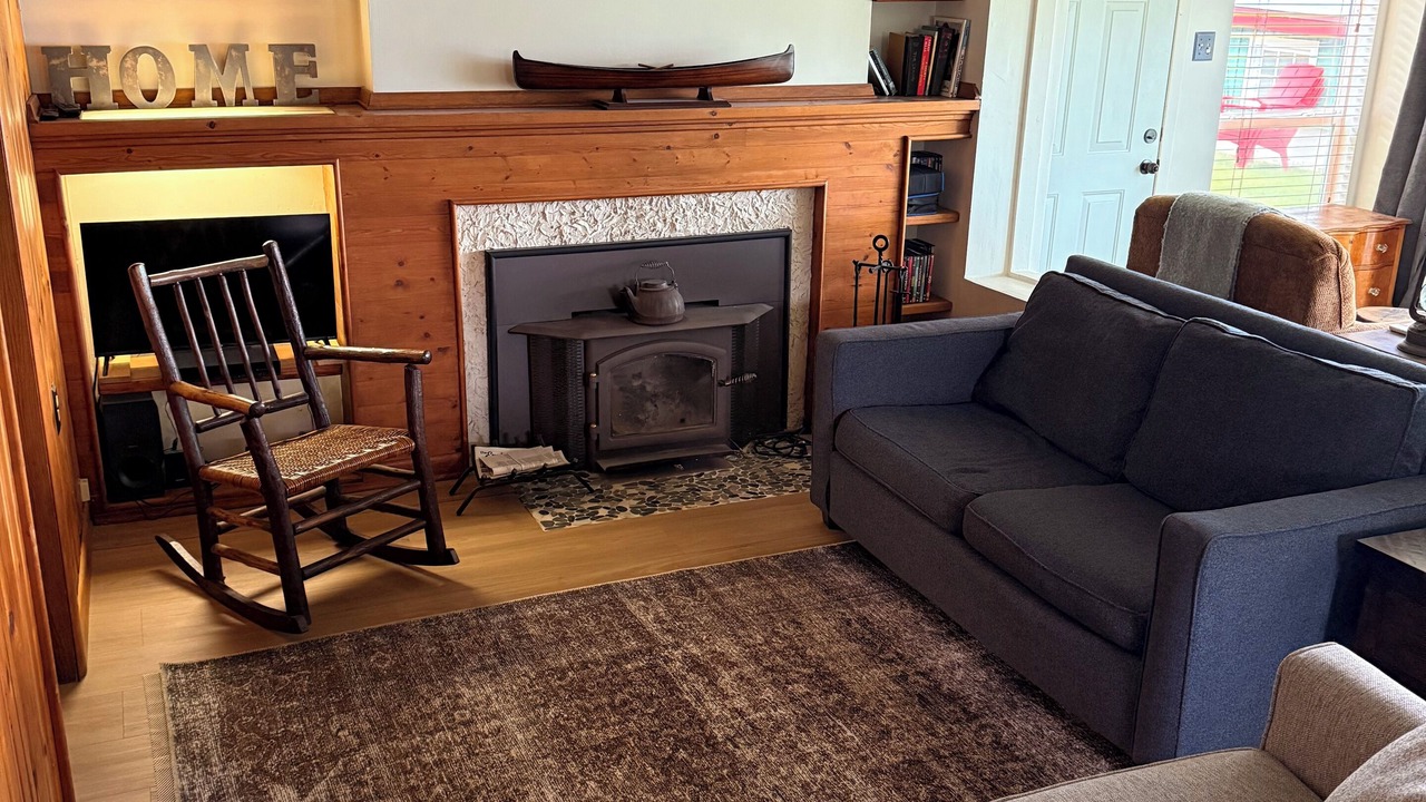 Photo of Livingroom in Sagle