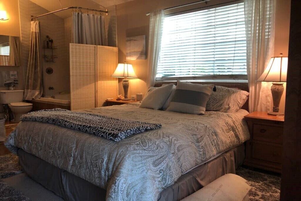 Photo of Bedroom in Culver City