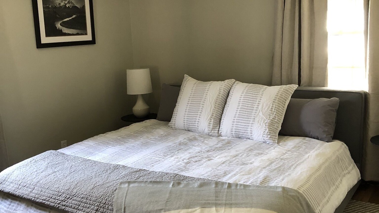 Photo of Bedroom in Rose Park