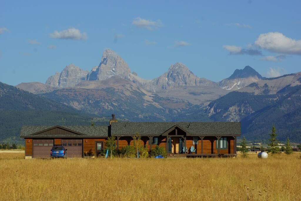 Photo of Others in Leigh Creek Estates
