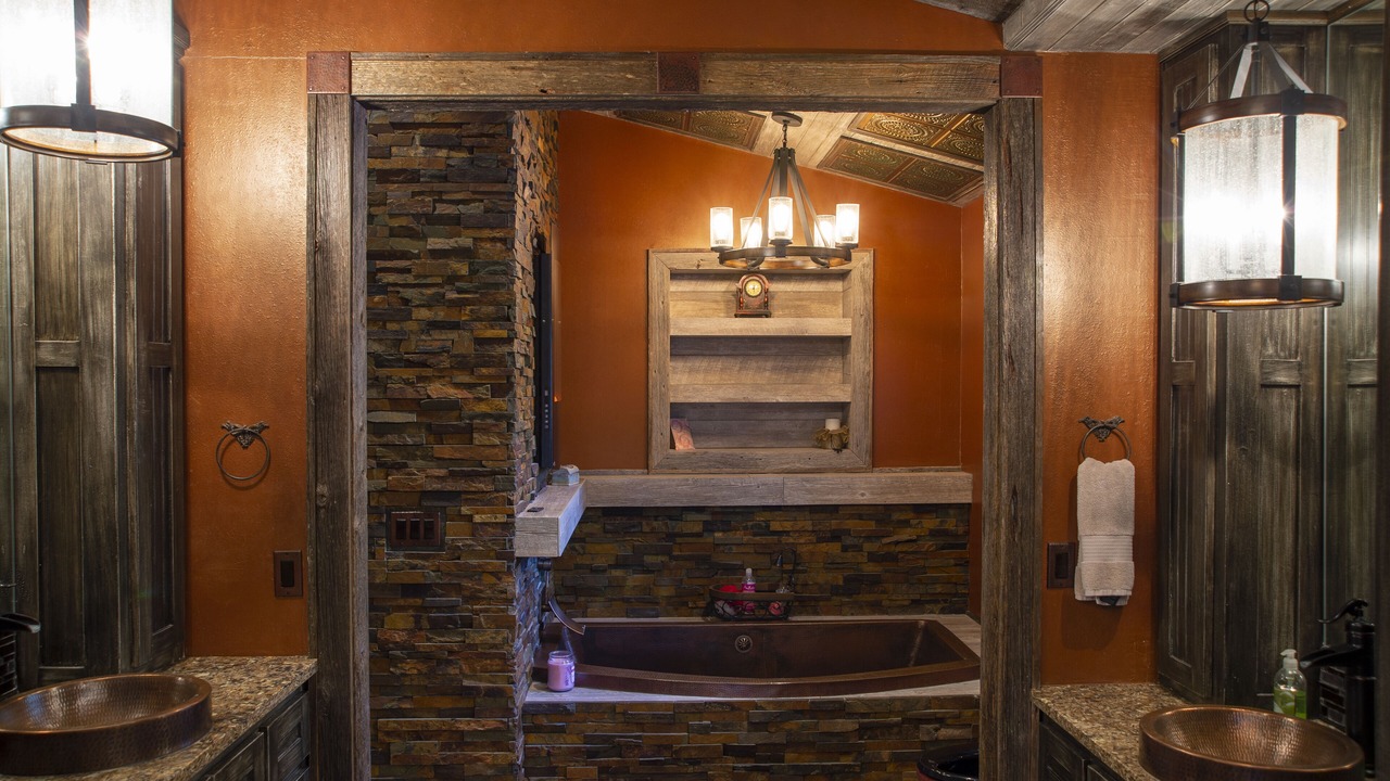Photo of Bathroom in Gamaliel