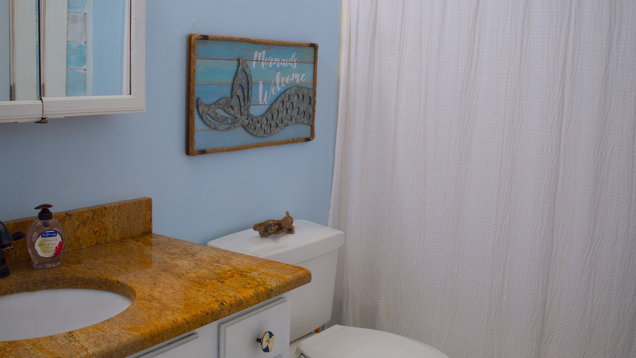 Photo of Bathroom in Gamaliel
