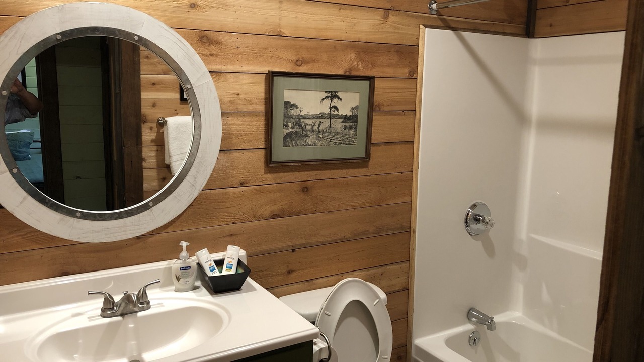 Photo of Bathroom in Marion