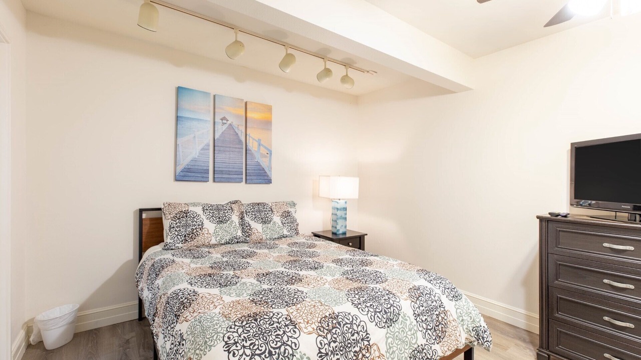 Photo of Bedroom in Lynnwood