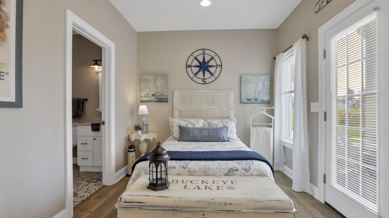 Photo of Bedroom in Buckeye Lake