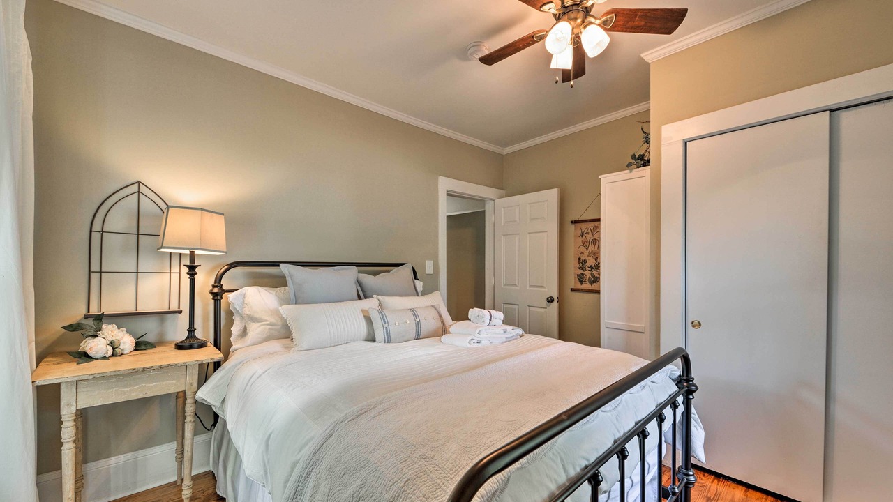 Photo of Bedroom in Mount Holly