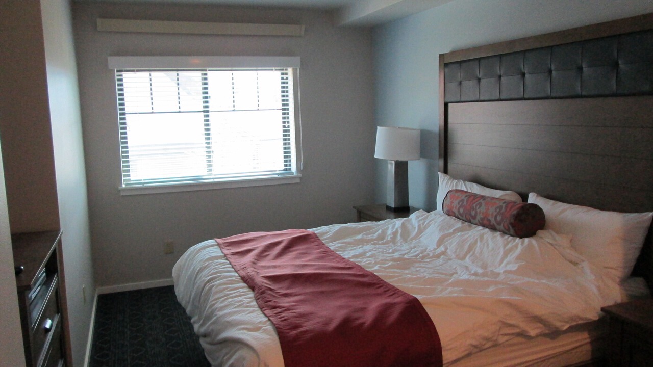 Photo of Bedroom in West Yellowstone