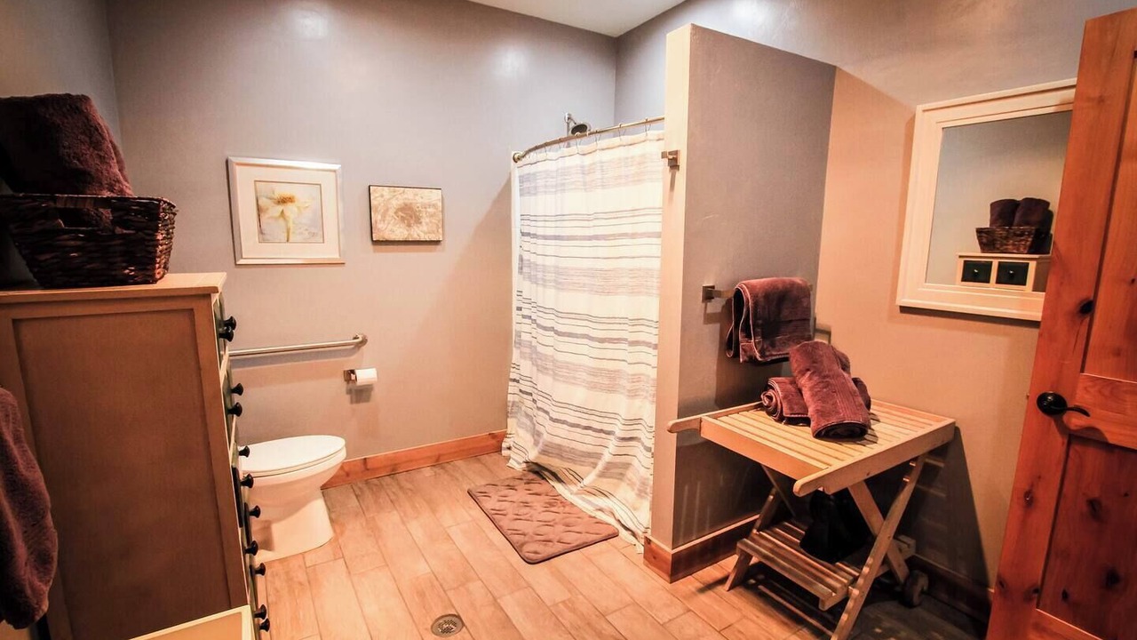 Photo of Bathroom in Dubois