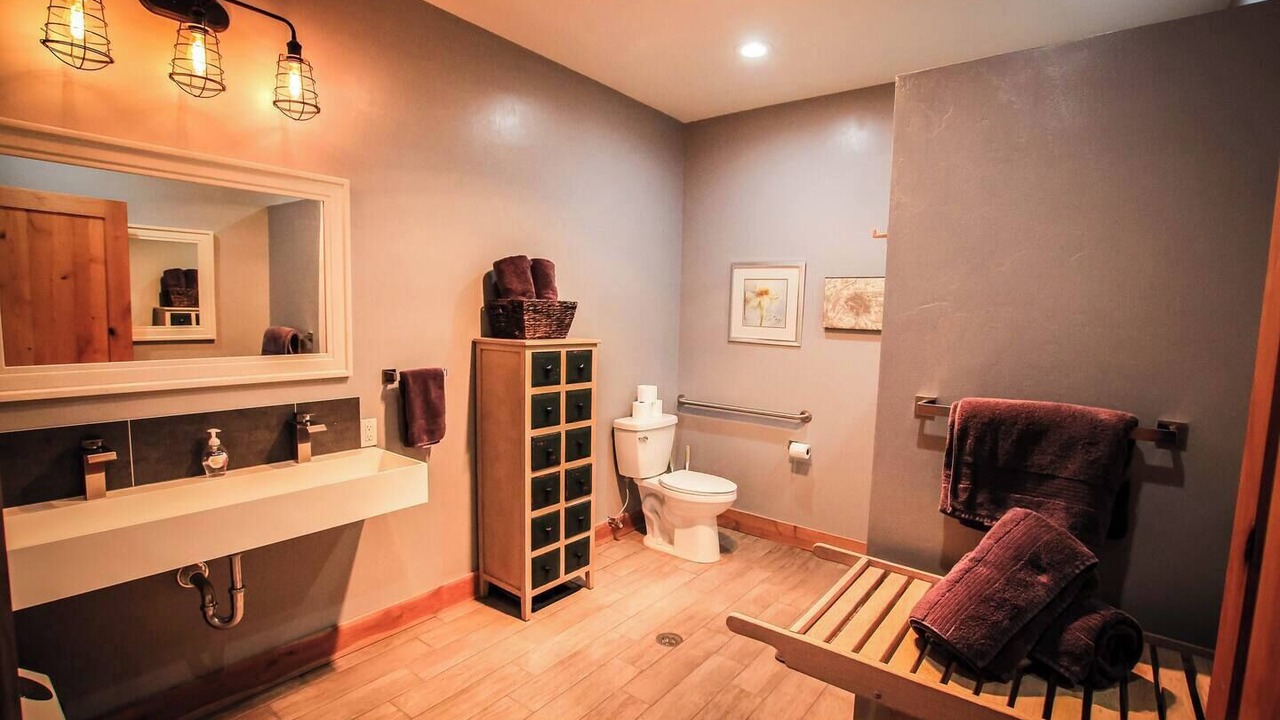 Photo of Bathroom in Dubois