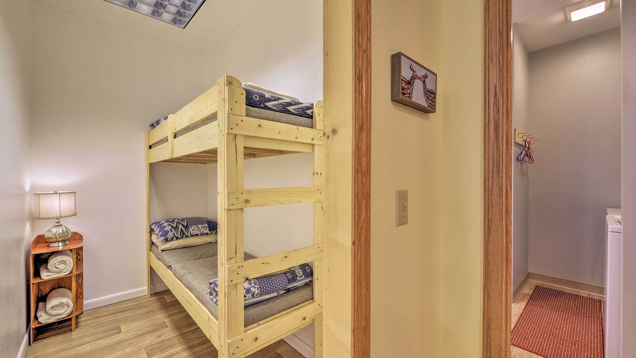 Photo of Bedroom in Ten Sleep