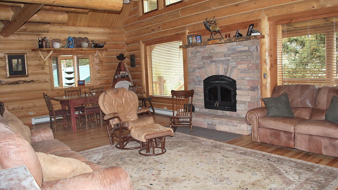 Photo of Livingroom in Emigrant