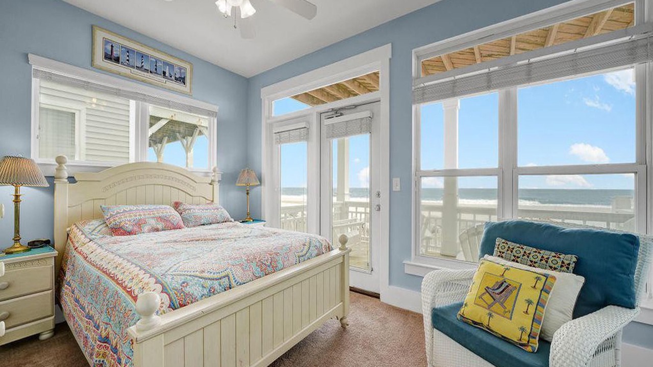 Photo of Patio Balcony in North Carolina Coast
