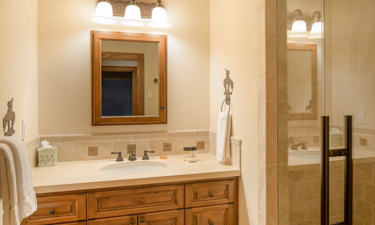 Photo of Bathroom in Elkhorn Village