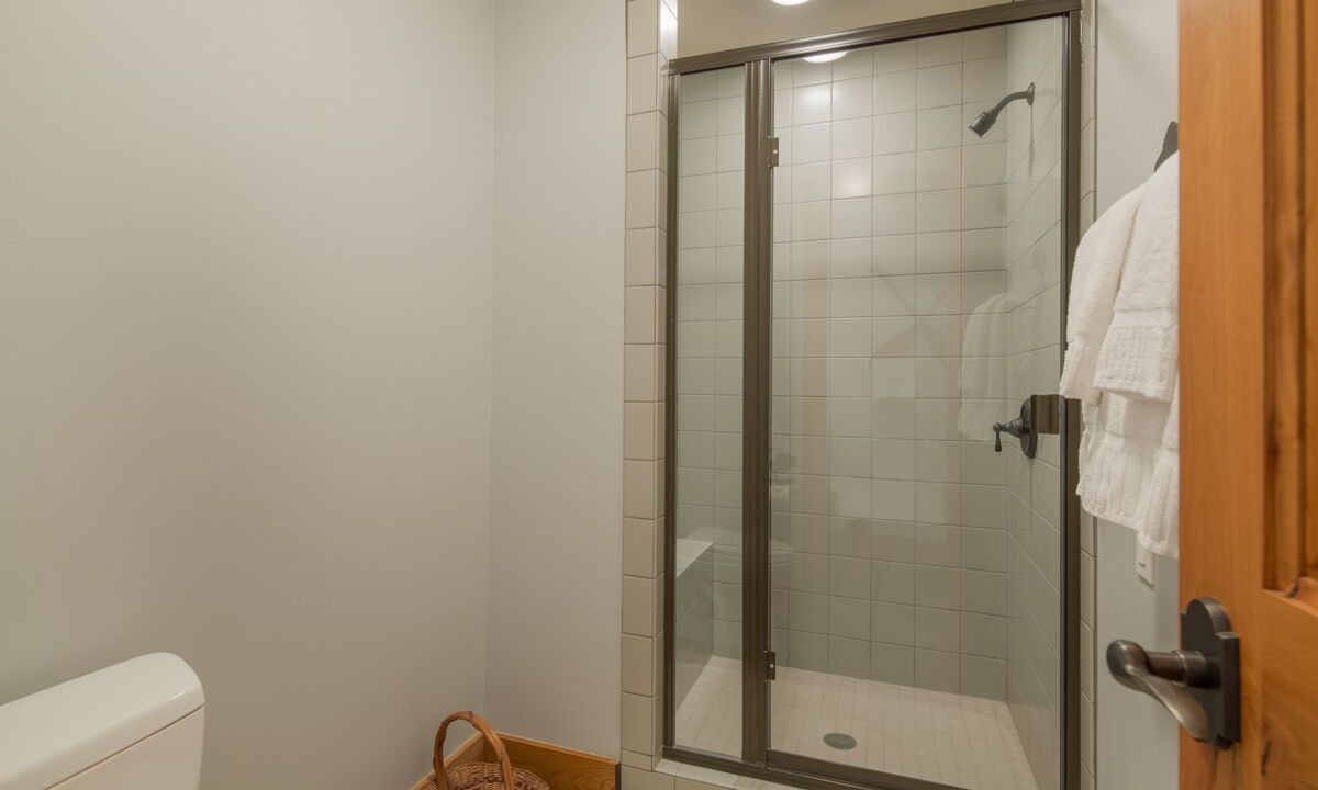 Photo of Bathroom in Elkhorn Village