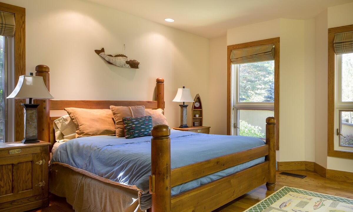 Photo of Bedroom in Elkhorn Village